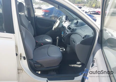 2003 Toyota Echo z USA, uszkodzony, nr VIN JTDBT123835042243